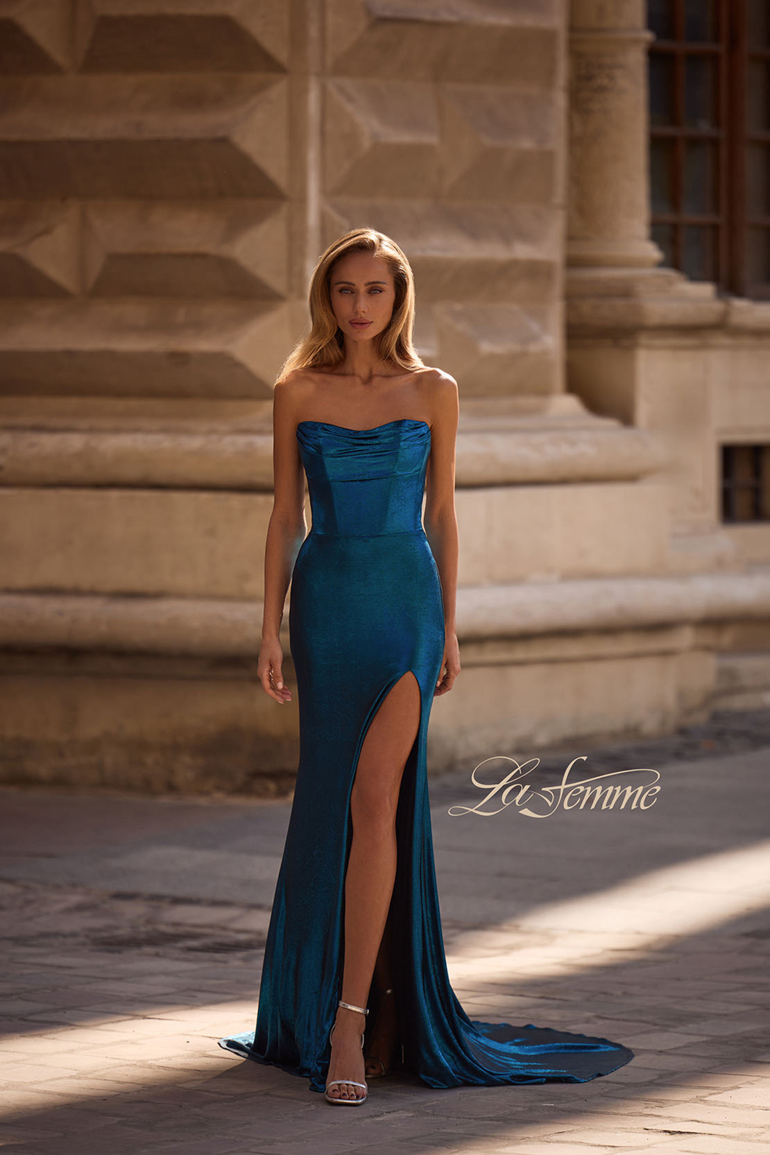 La Femme 32828