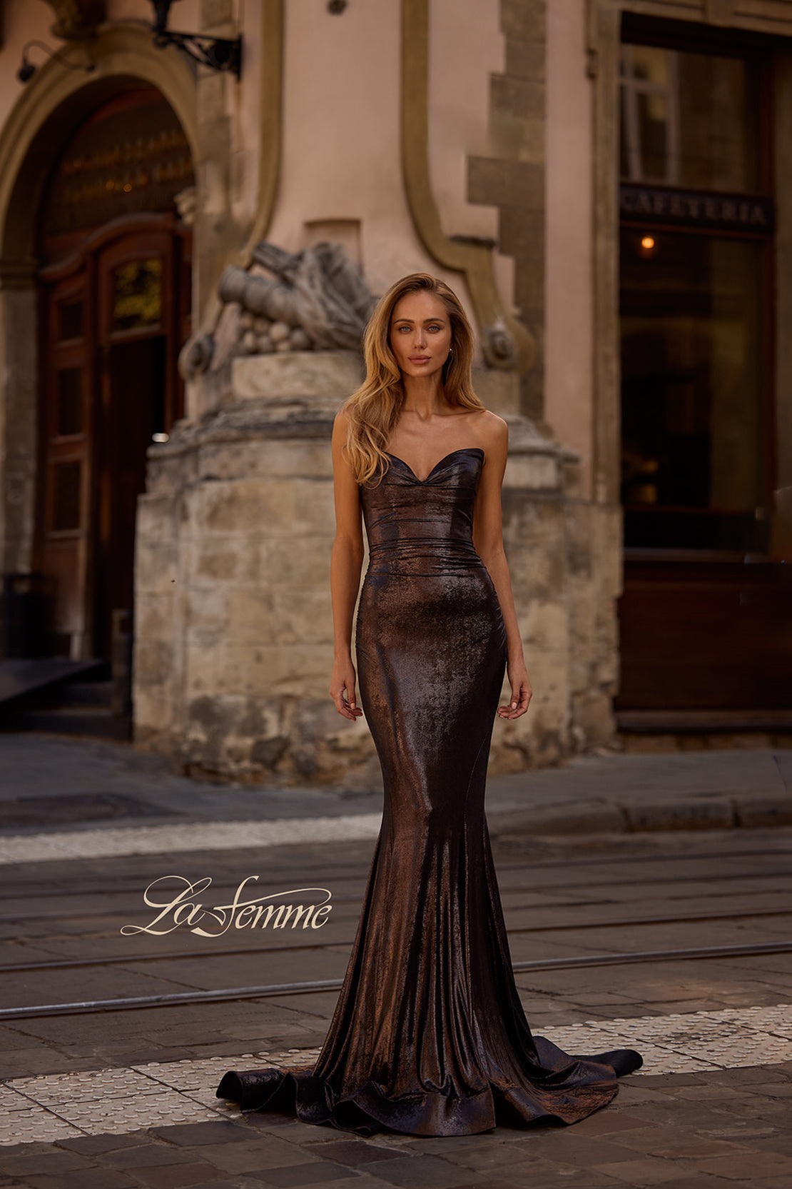 La Femme 32995