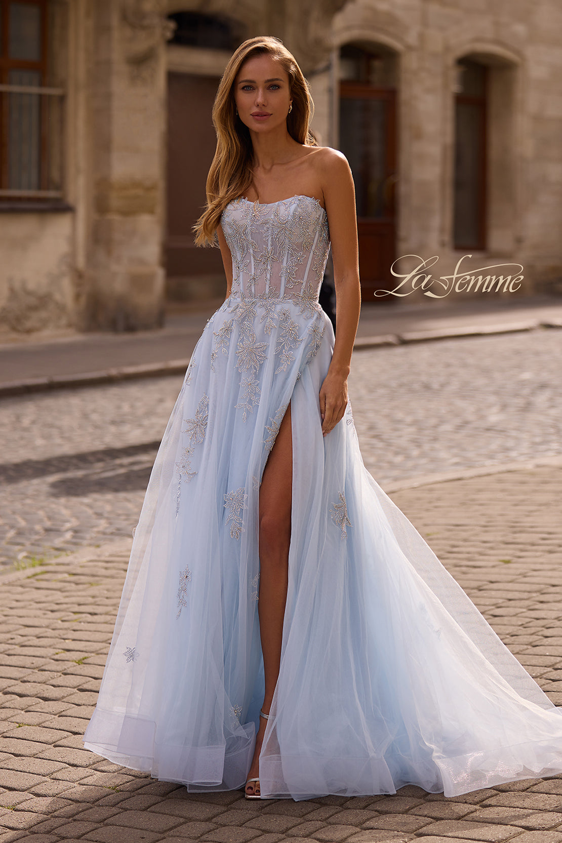 La Femme 33028