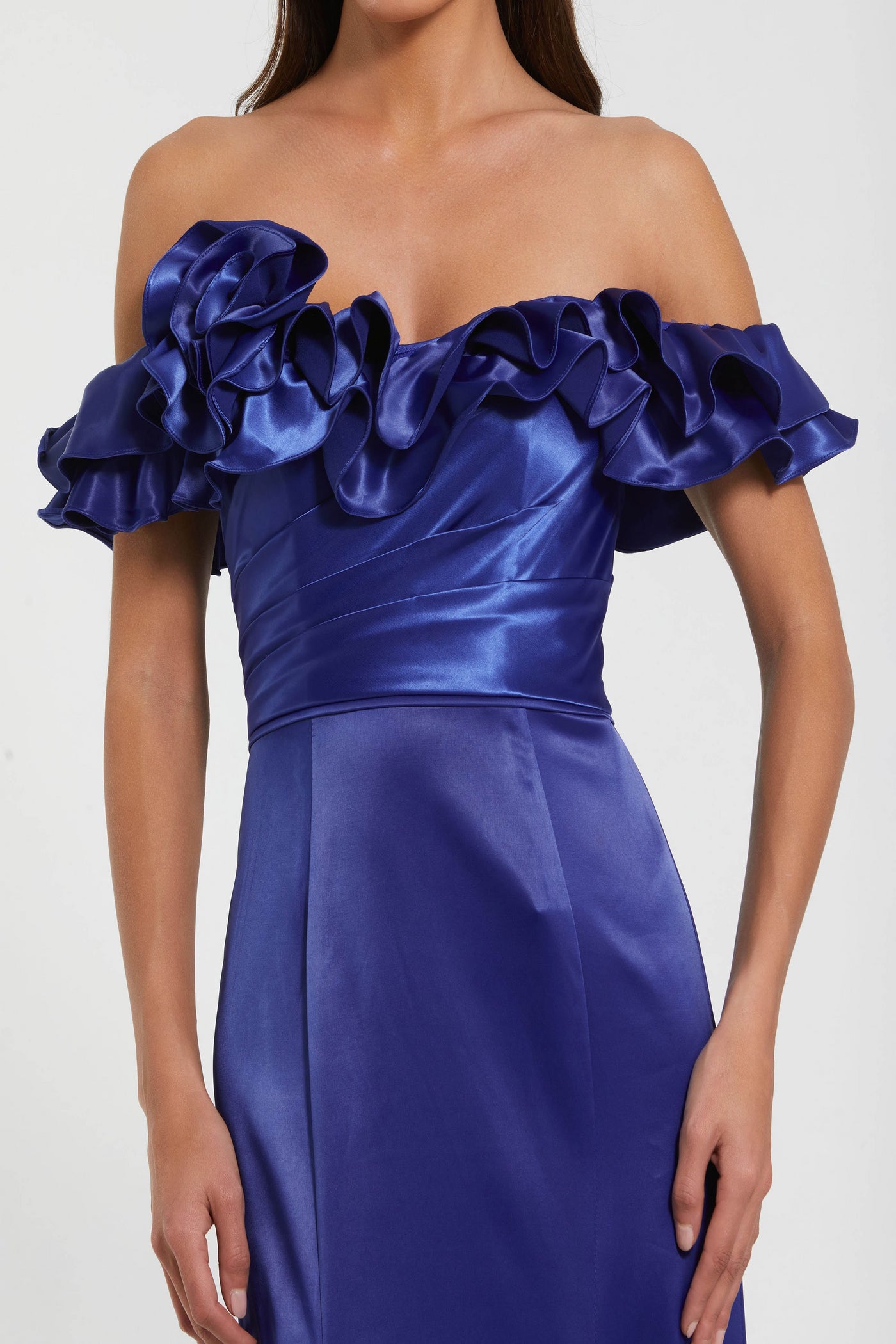 Mac Duggal 4983