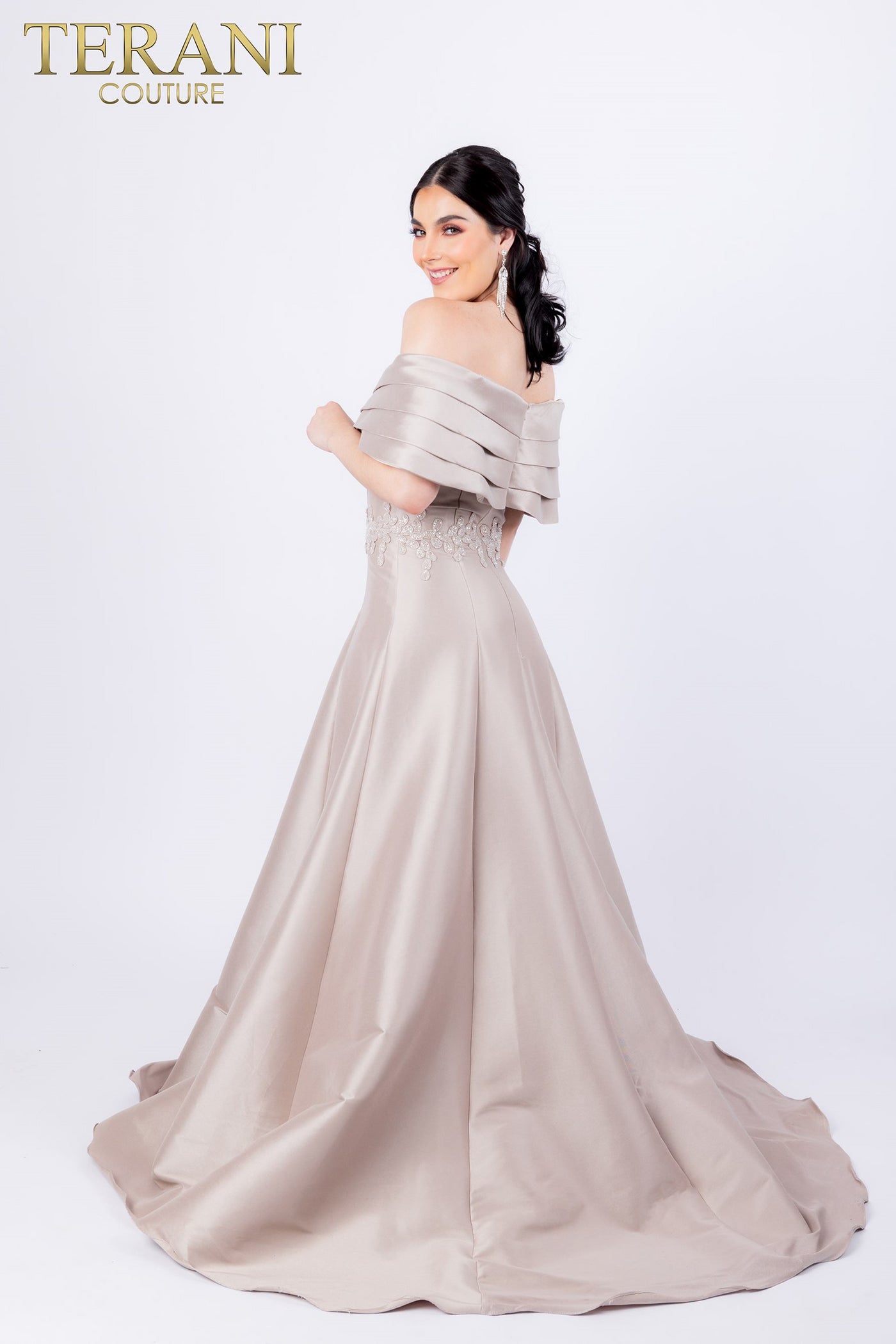 Terani Couture 232M1511