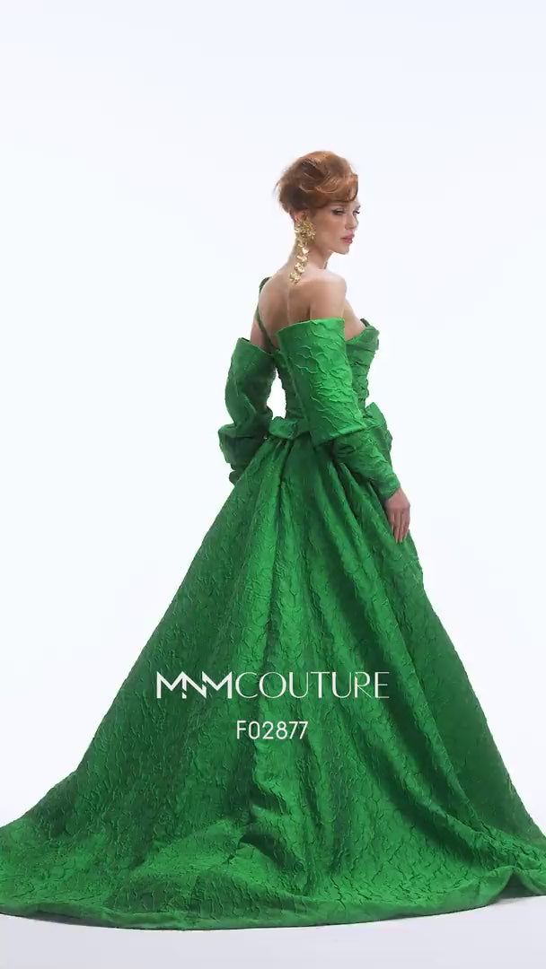 MNM Couture F02877