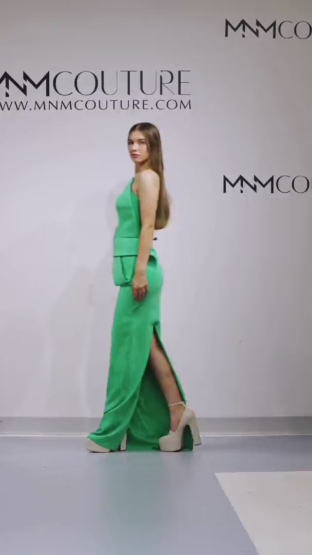 MNM Couture N0618