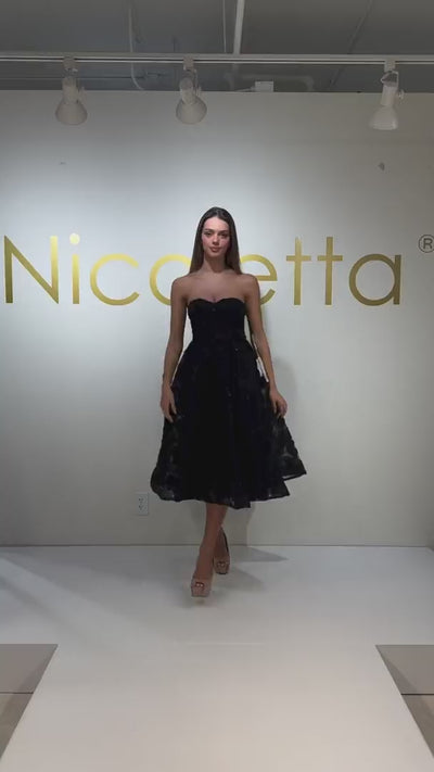 Nicoletta NC2056